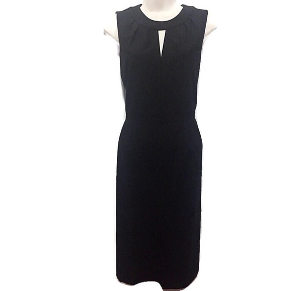 Tahari Dresses & Skirts - Tahari Black Keyhole Neckline Dress